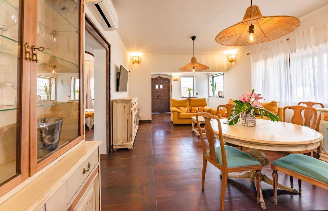 Villa Corralejo Bay Beachfront Corralejo By Holidays Home Zewnętrze zdjęcie