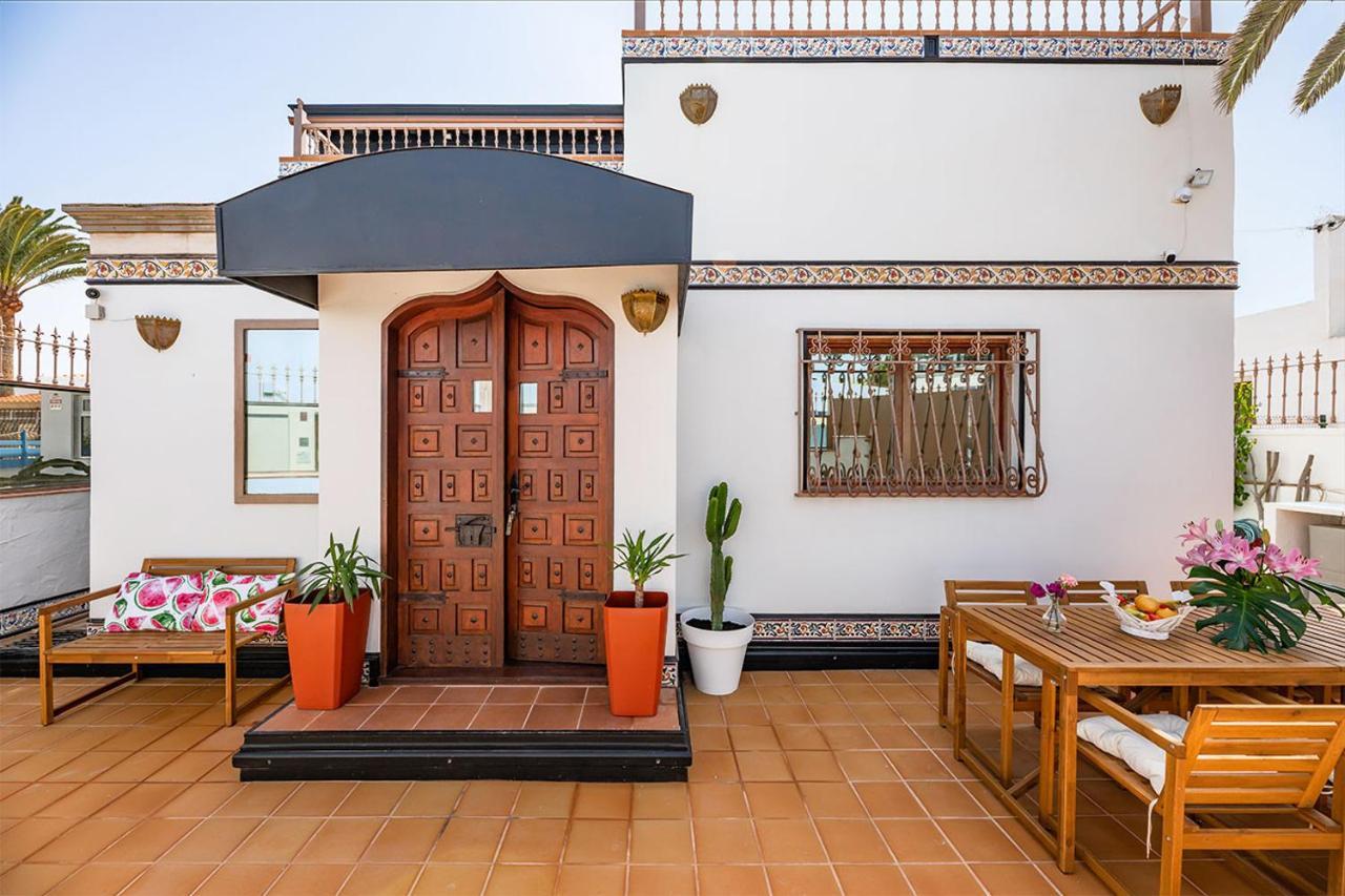 Villa Corralejo Bay Beachfront Corralejo By Holidays Home Zewnętrze zdjęcie